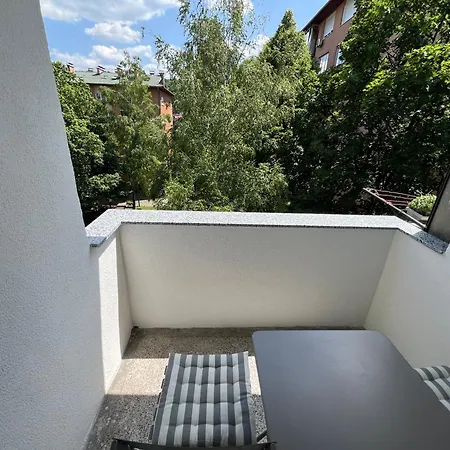 Modern Grbavica - Quiet Area & Free Parking Saraybosna