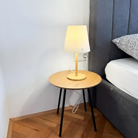 Modern Grbavica - Quiet Area & Free Parking * サラエヴォ